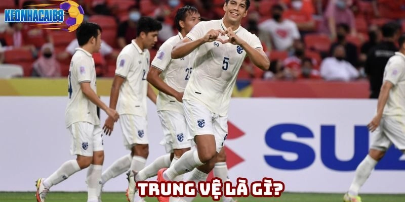 Trung Vệ Là Gì? 5 Cái Tên Xuất Sắc Nhất Thế Giới Hiện Tại